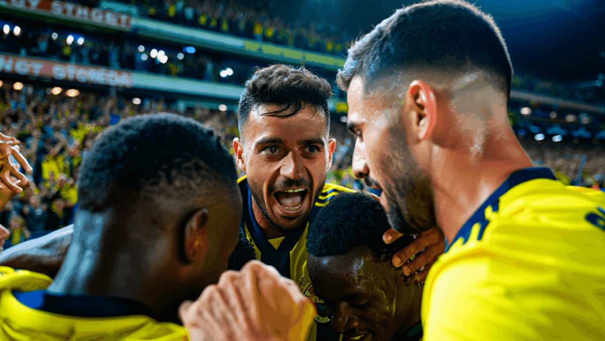 Fenerbahçe vs Gençlerbirliği tonight as leaders look to close gap