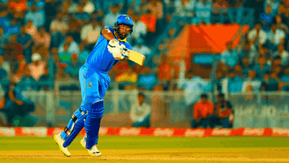West Indies cricket team beats England cricket team 196-166 in T20 World Cup Group C thriller