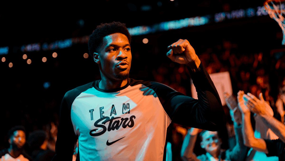 Team World basketball vs USA Stars: Team Stars wins 37-35 in OT thriller, Barnes hits game-winner