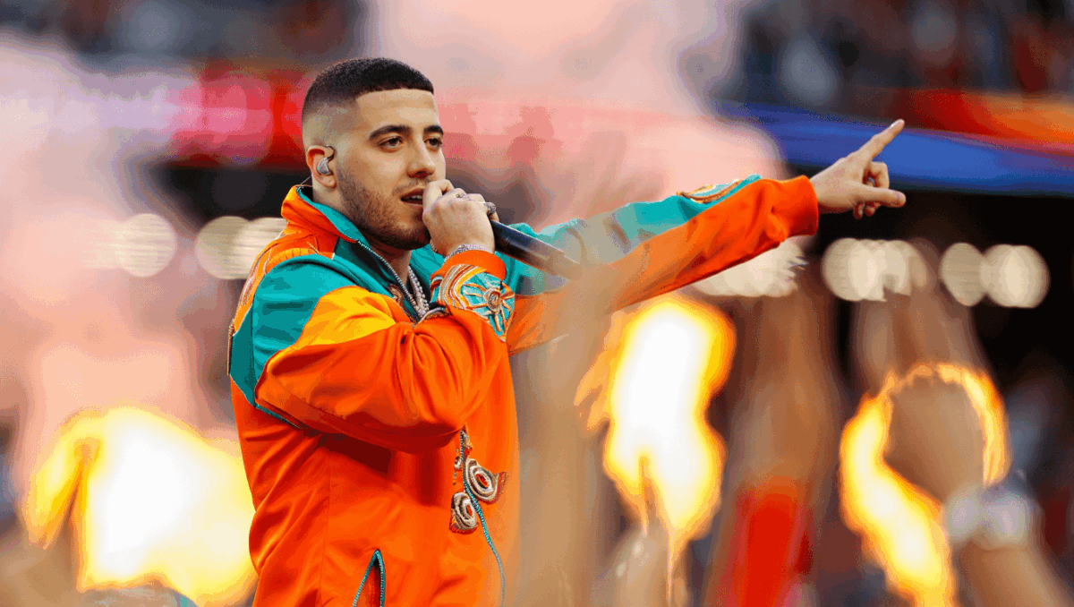 What time is the Super Bowl halftime show starts at 8 p.m. ET with Bad Bunny