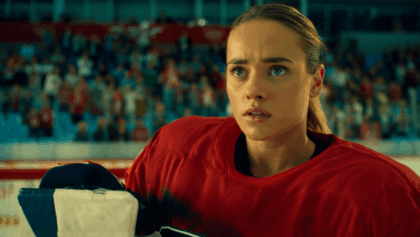 US women's hockey team takes on Finland in tight Olympic matchup, Knight chasing Olympic record