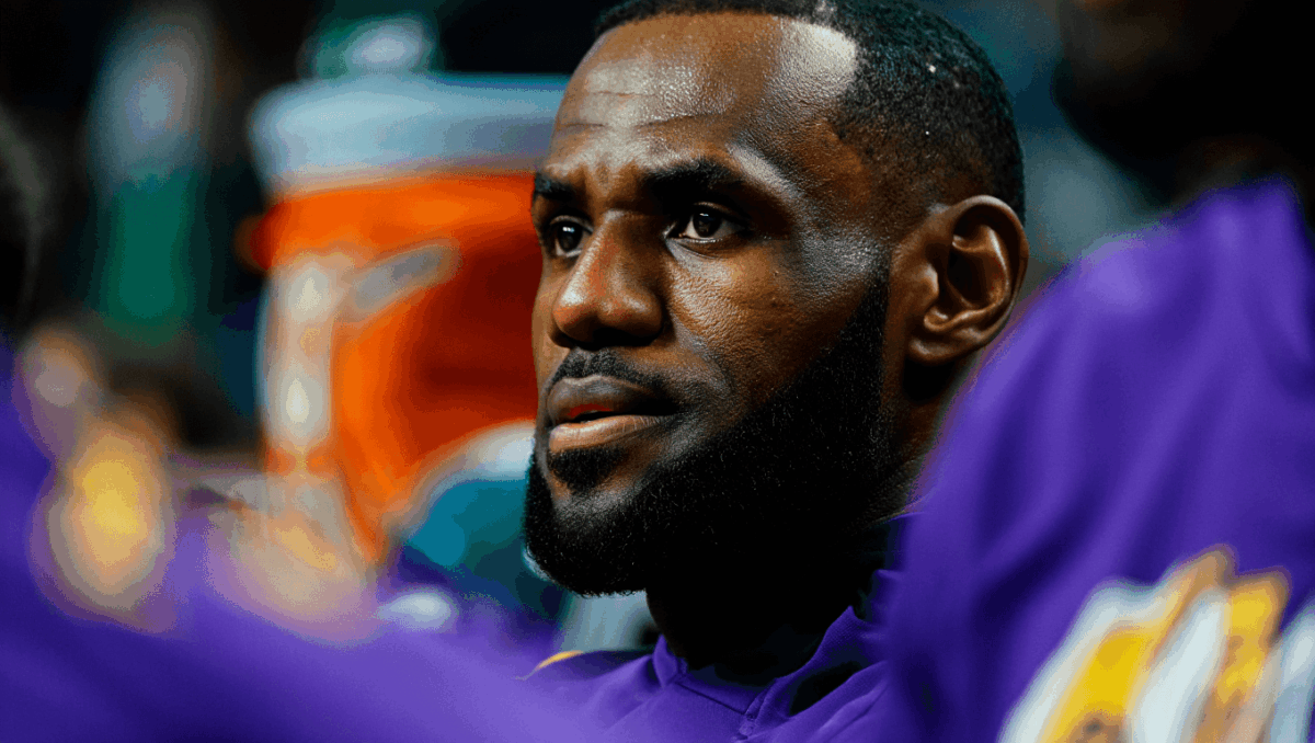 LeBron James stats: 21.8 PPG average, eyes playoff push after foot injury setback
