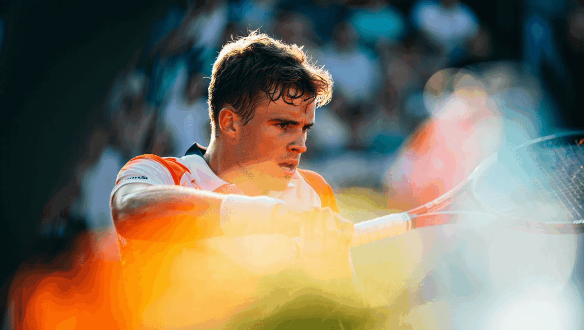 Guy Den Ouden faces Marton Fucsovics at Rotterdam Open, leads in marathon opener
