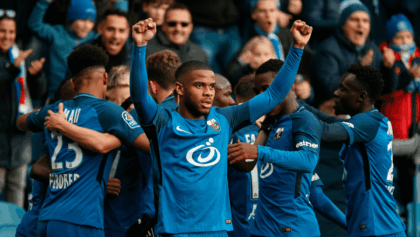 Paris FC faces Lens in Ligue 1 matchup tonight, battle for table position