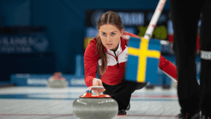 USA edges Sweden 6-5 in women's curling, men's team upsets defending gold
