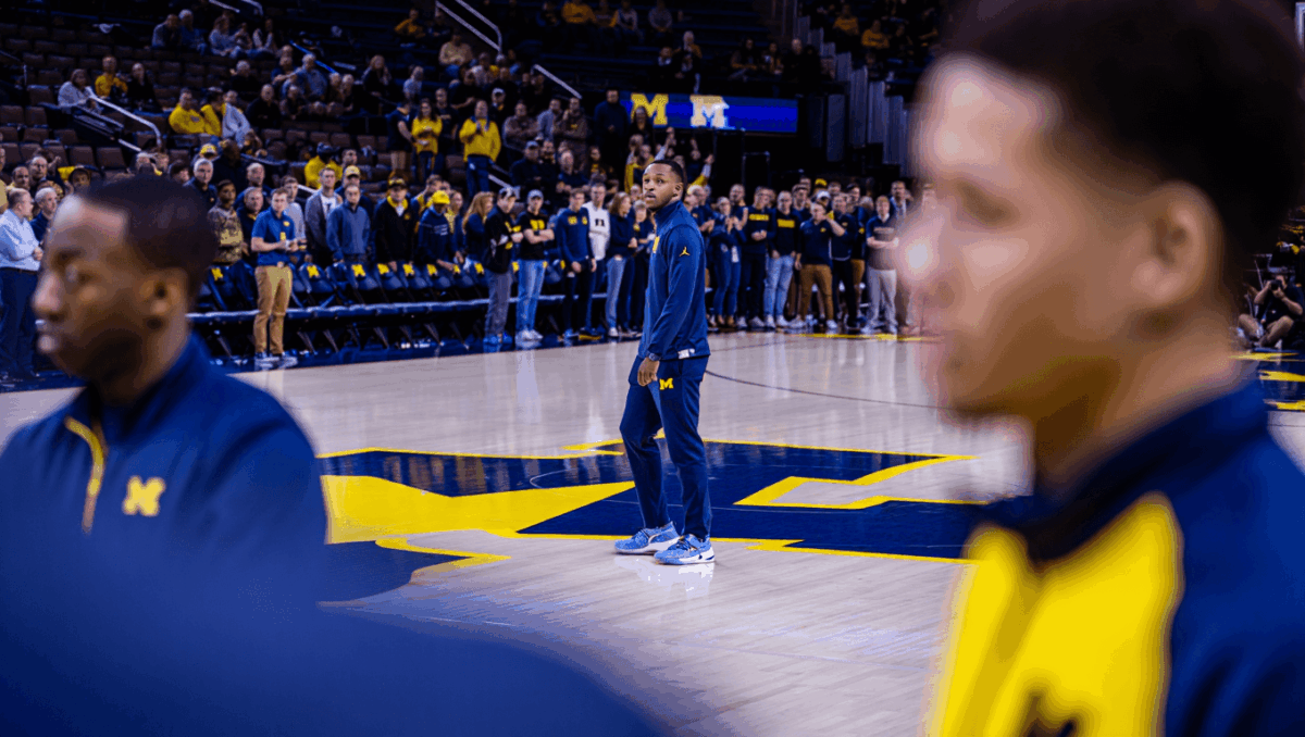 UCLA faces Michigan tonight in Big Ten showdown, ranked 2nd Wolverines favored by 15