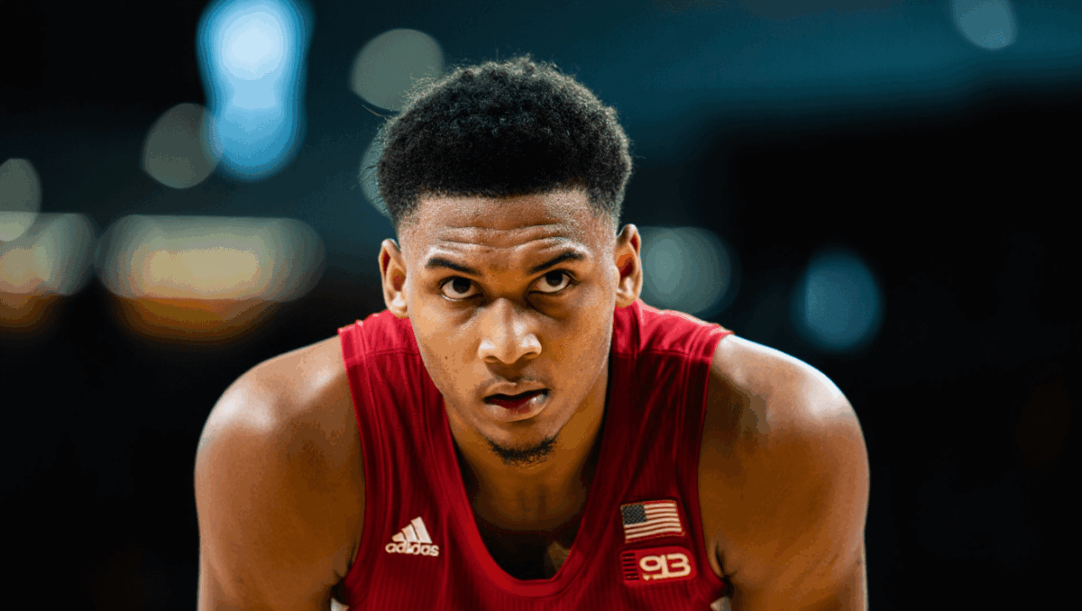 Iowa vs Nebraska faces off tonight on FOX, Iowa -2.5 favorite