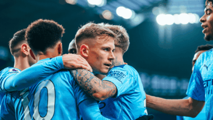 Premier League standings: Arsenal extends lead as City slips to second