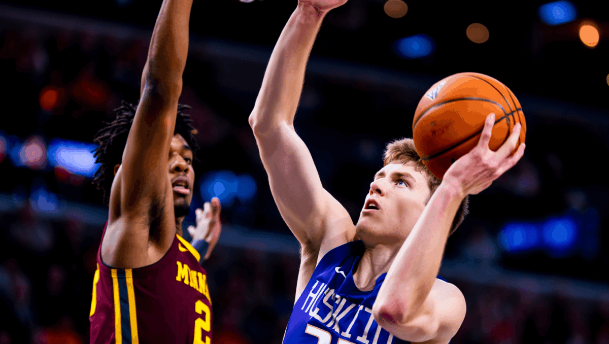Minnesota falls to Washington 69-57 last night, Steinbach scores 26