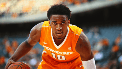 Tennessee vs Kentucky battles at Rupp Arena tonight, SEC rivalry heats up
