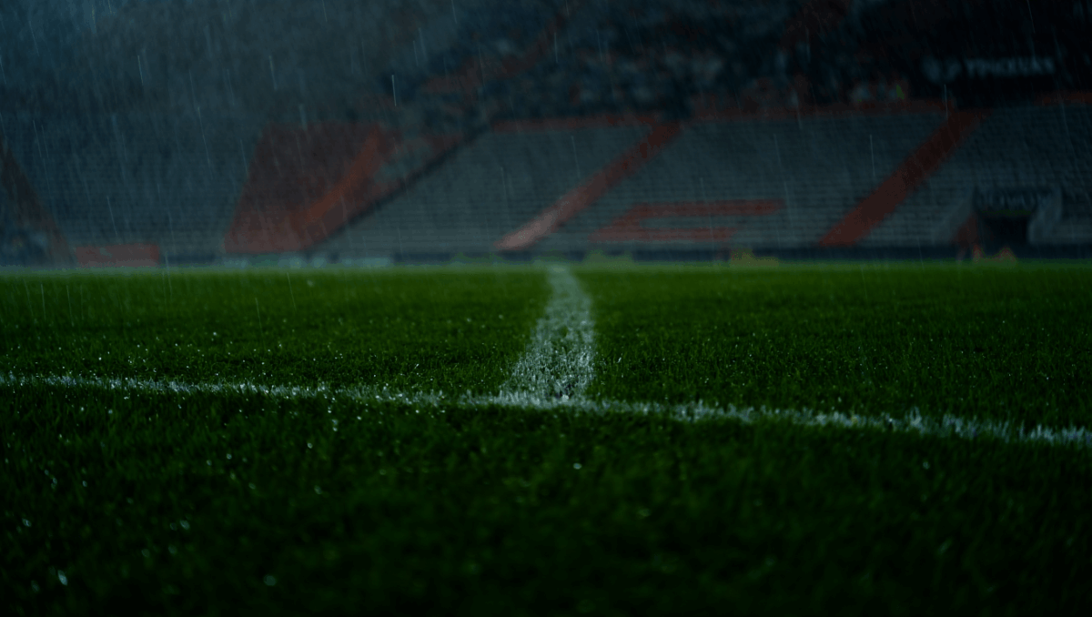Rayo Vallecano vs Real Oviedo match postponed due to unsafe pitch conditions at Vallecas