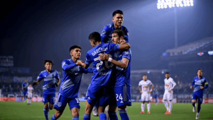 Pumas UNAM faces San Diego FC in second leg with series on line