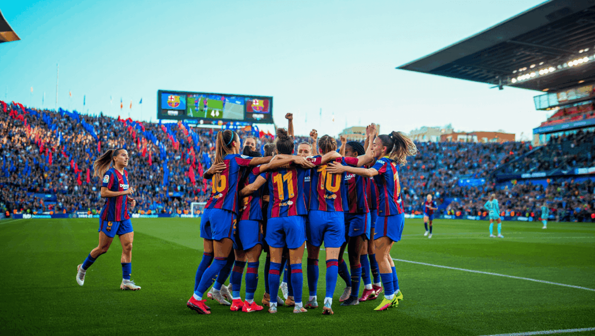Barcelona crushes Eibar 4-0, extends lead in Liga F race