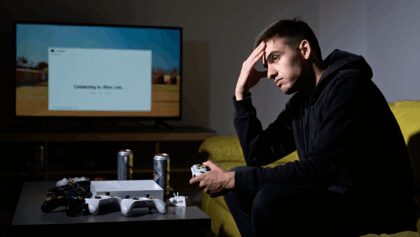 Xbox Live outage — login and game save syncing issues affected millions globally


By

Richard Priday 

last updated 17 February 26



Microsoft's Xbox Live gaming service ran into issues today — impacting logins and game save cloud syncing.
