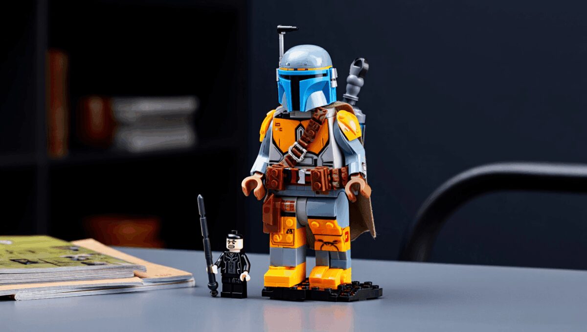 Lego’s Star Wars Day celebration starts early with new Mandalorian sets, double points for Insiders, and three gifts with purchase, including a free Darksaber build
