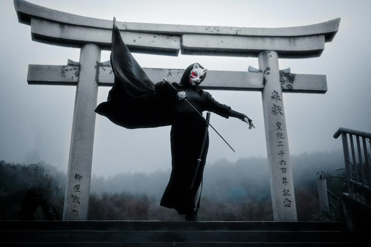 Samurai performing a precise parry counter with katana in combat